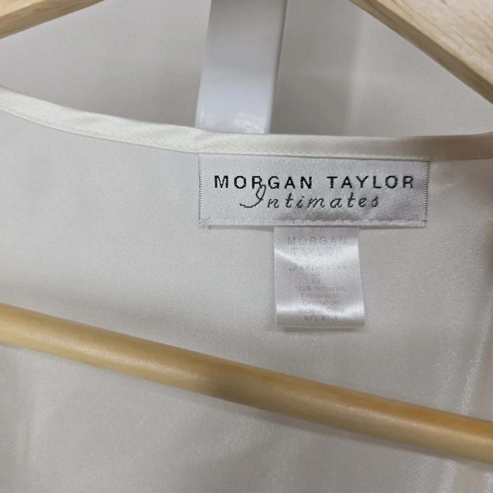 Morgan Taylor Intimates Ivory Satin Pajama Set Lace Trim Floral Embroidered L